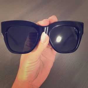 Coach horse and carriage sunglasses